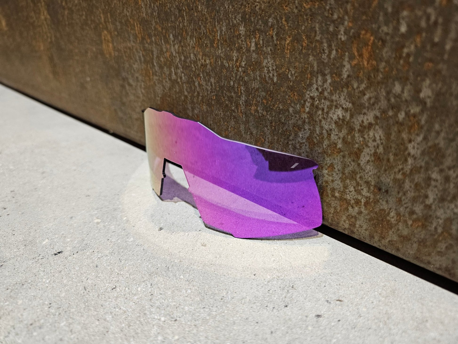 Brillen Zubehör & Ersatzteile von 100%, 100% SPEEDCRAFT REPLACEMENT LENSE PURPLE MULTI LAYER MIRROR / BRILLENGLAS in variant_title vor USEDBIKES - OB.DE Hintergrund