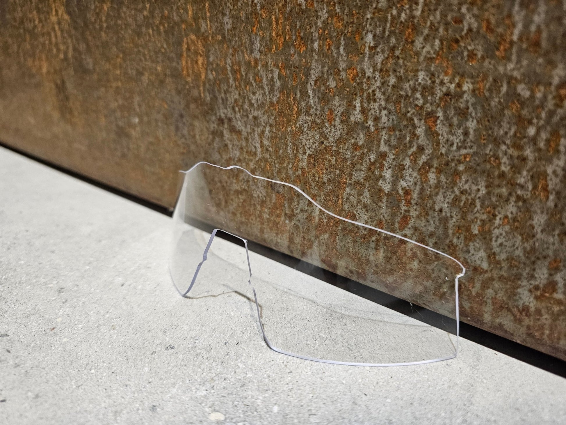 Brillen Zubehör & Ersatzteile von 100%, 100% SPEEDCRAFT SL REPLACEMENT LENSE CLEAR / BRILLENGLAS in variant_title vor USEDBIKES - OB.DE Hintergrund