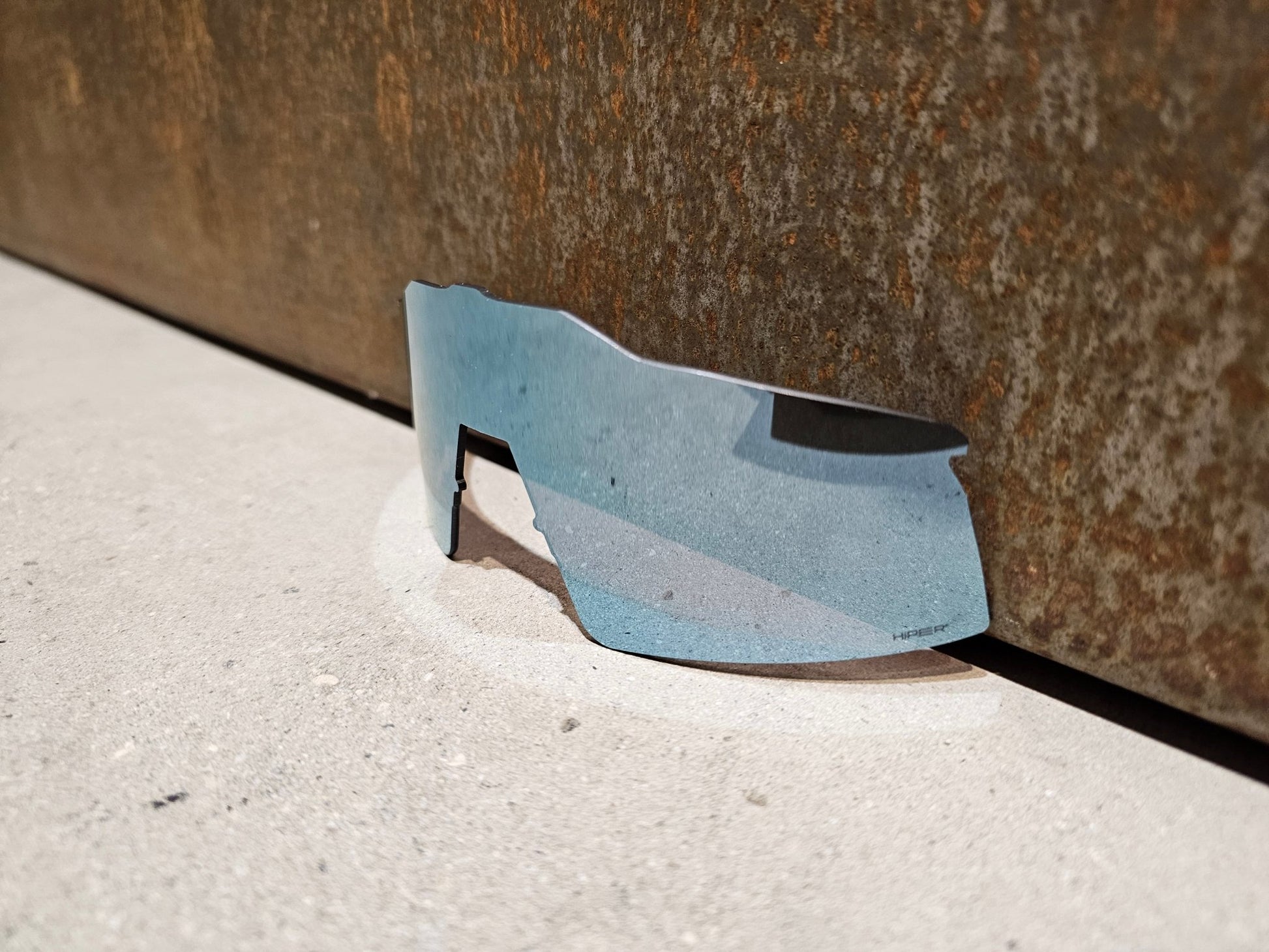 Brillen Zubehör & Ersatzteile von 100%, 100% SPEEDCRAFT SL REPLACEMENT LENSE HIPER BLUE MULTI LAYER MIRROR / BRILLENGLAS in variant_title vor USEDBIKES - OB.DE Hintergrund