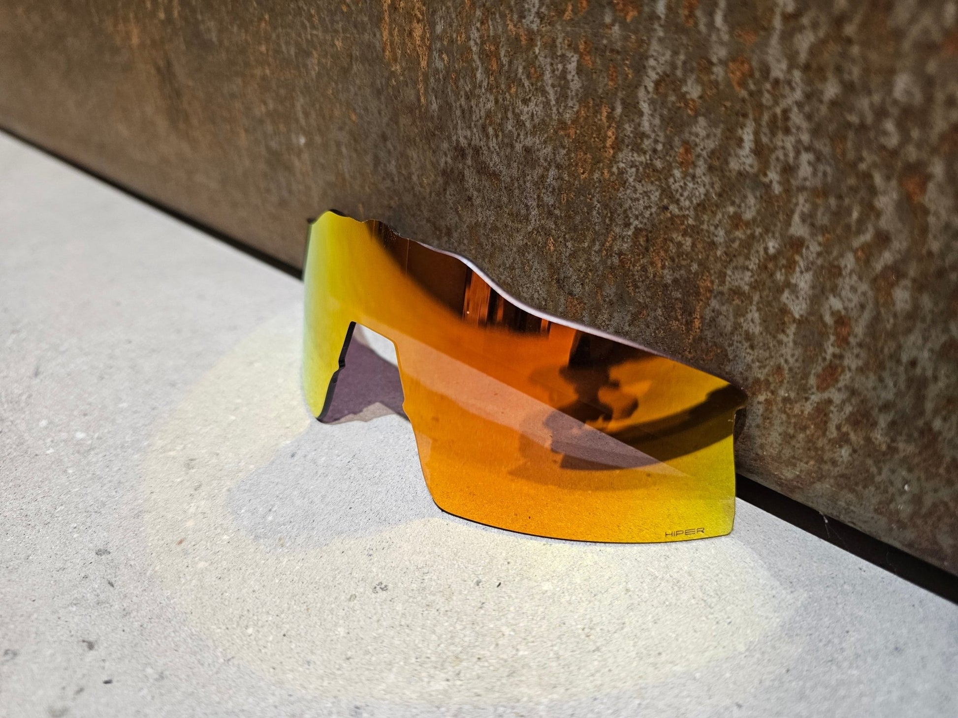 Brillen Zubehör & Ersatzteile von 100%, 100% SPEEDCRAFT SL REPLACEMENT LENSE HIPER RED MULTI LAYER MIRROR / BRILLENGLAS in variant_title vor USEDBIKES - OB.DE Hintergrund