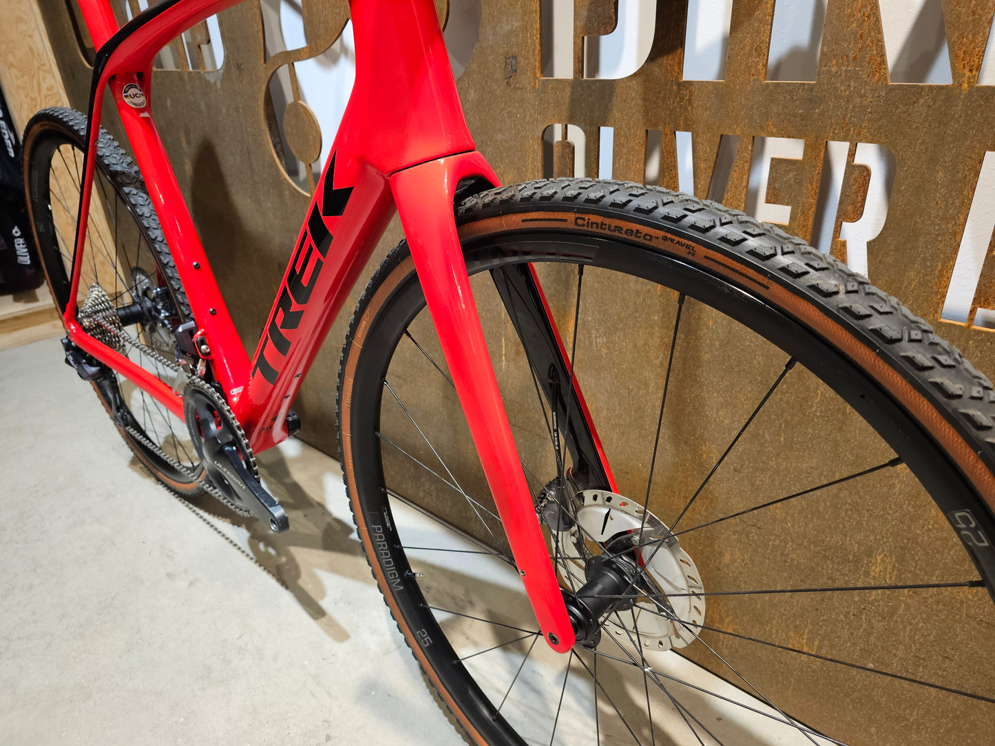TREK DOMANE SL 6 CUSTOMBUILD / SHIMANO ULTEGRA DI2 / 58CM