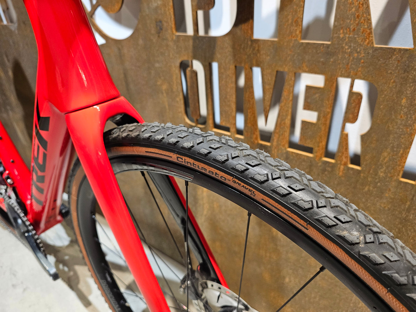 TREK DOMANE SL 6 CUSTOMBUILD / SHIMANO ULTEGRA DI2 / 58CM