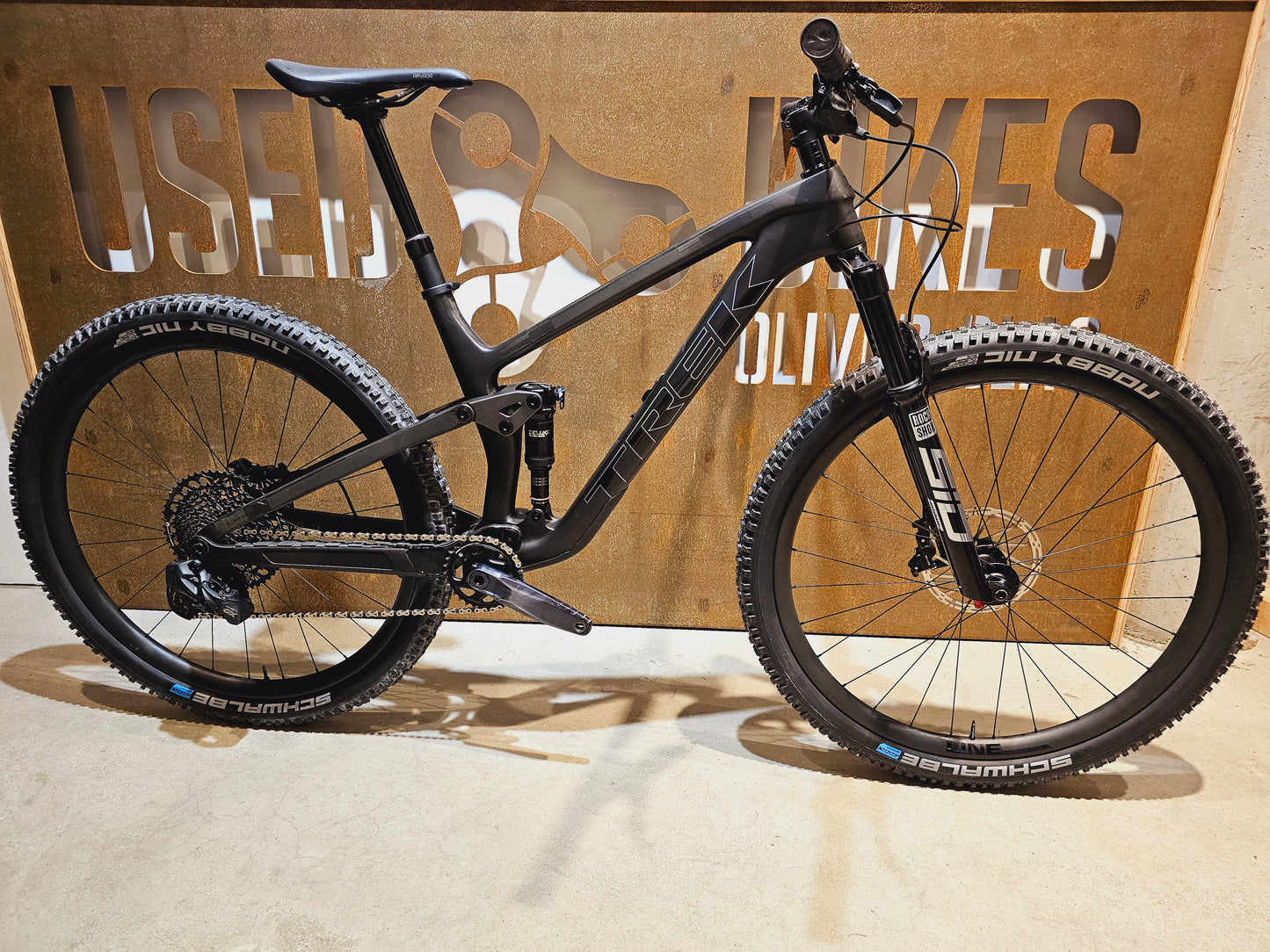 TREK TOP FUEL 9.8 AXS / M/L