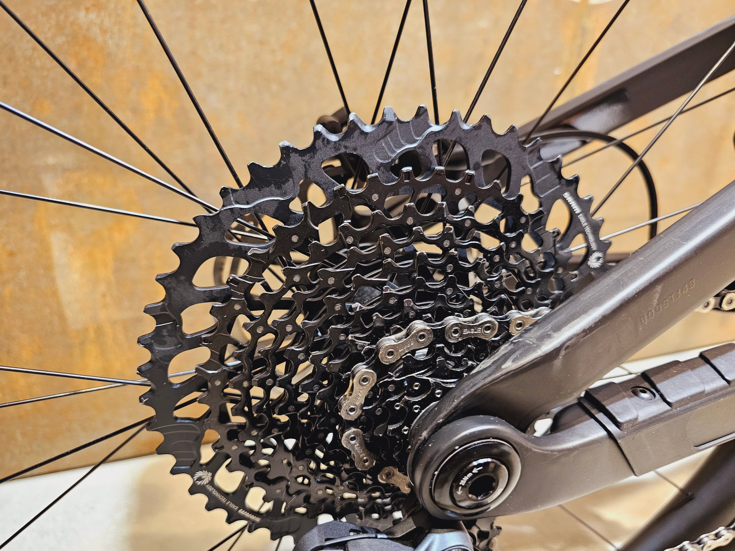 TREK TOP FUEL 9.8 AXS / L