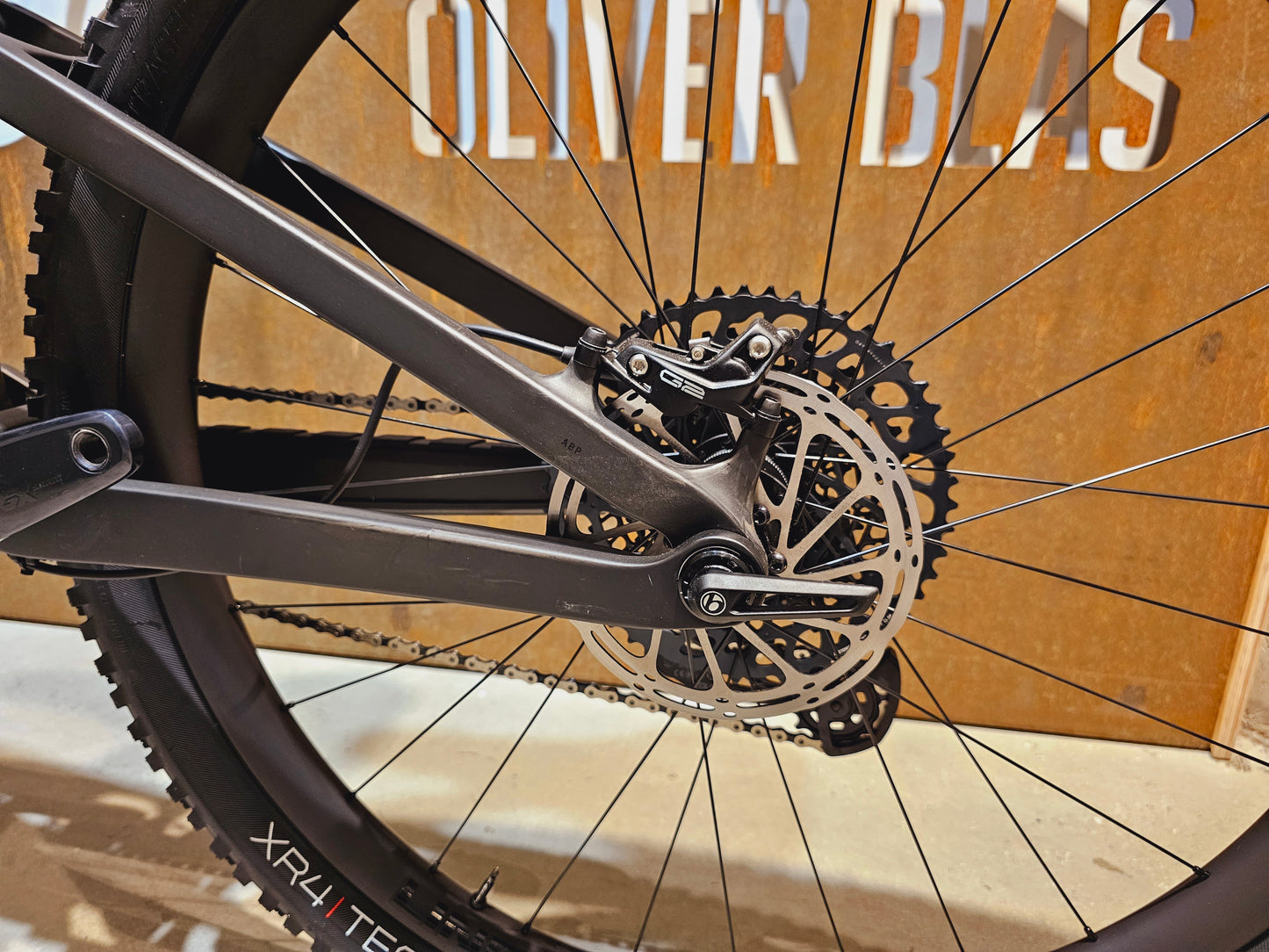 TREK TOP FUEL 9.8 AXS / L