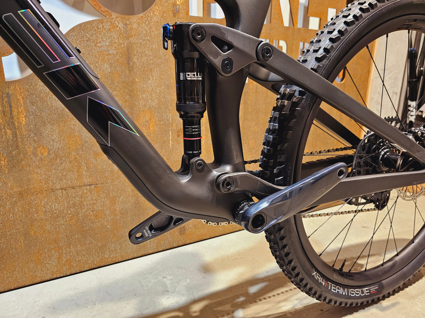 TREK TOP FUEL 9.8 AXS / L