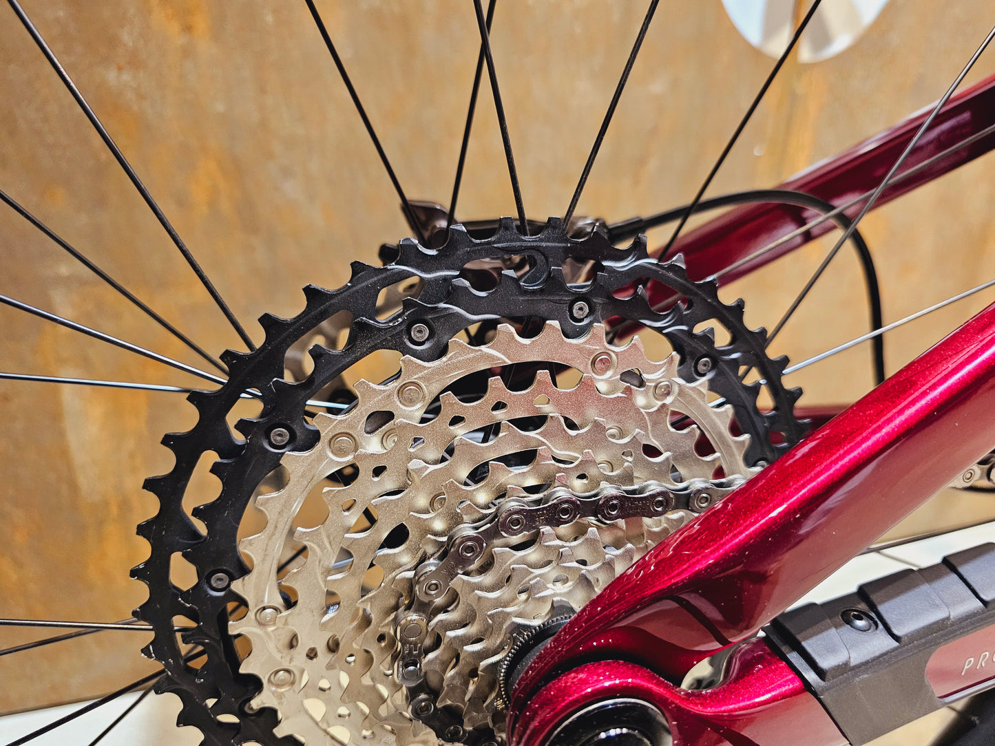 TREK TOP FUEL 9.8 XT / L