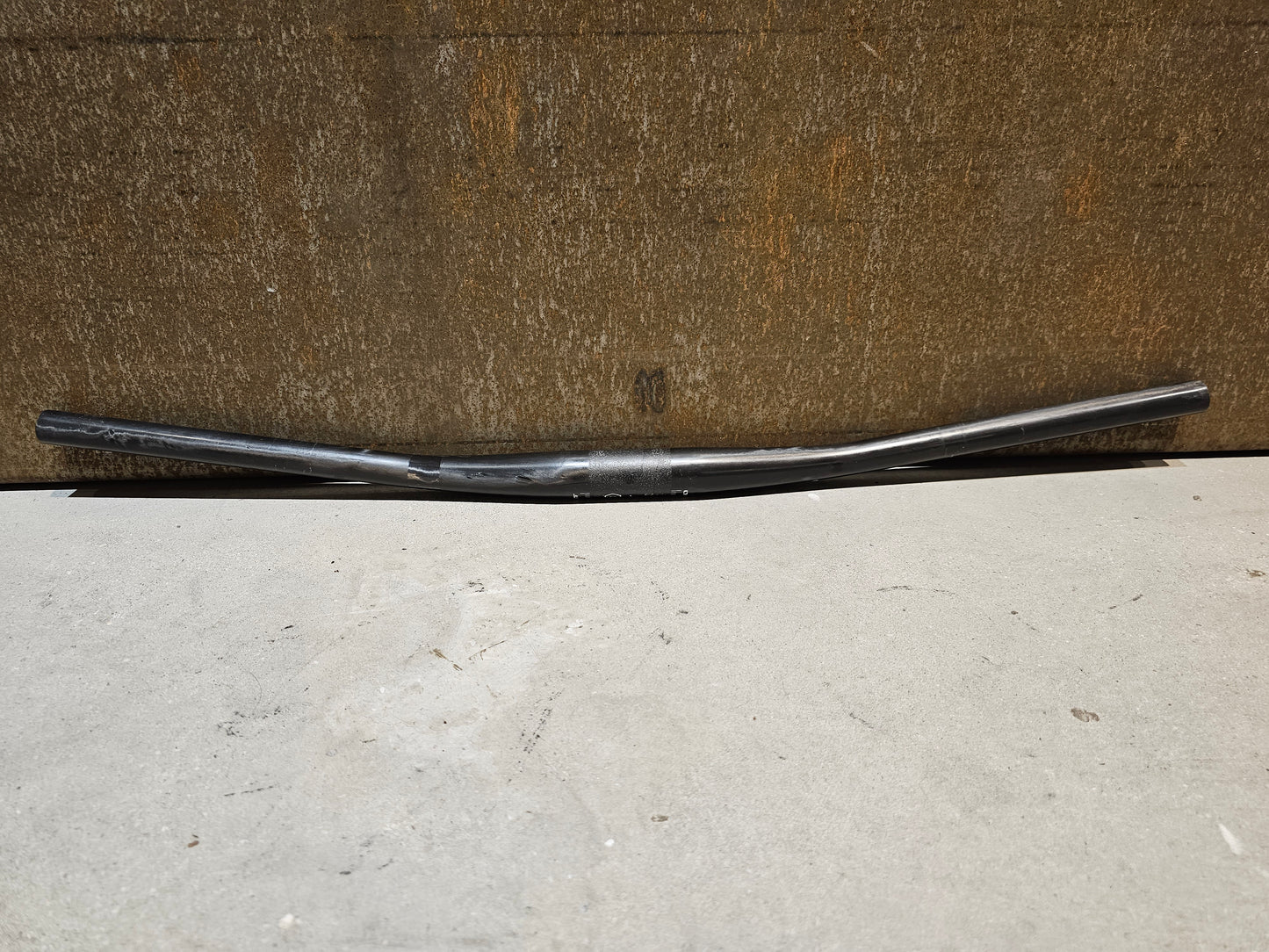 ONOFF COMPONENTS HELIUM CARBON LENKER MOUNTAINBIKE 0.2 LOW RISER 740MM