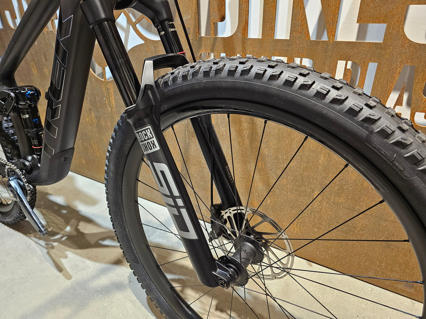 TREK TOP FUEL 9.8 AXS / M