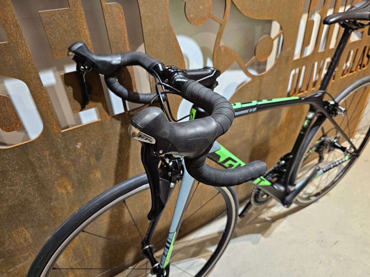 GIANT TCR ADVANCED / S