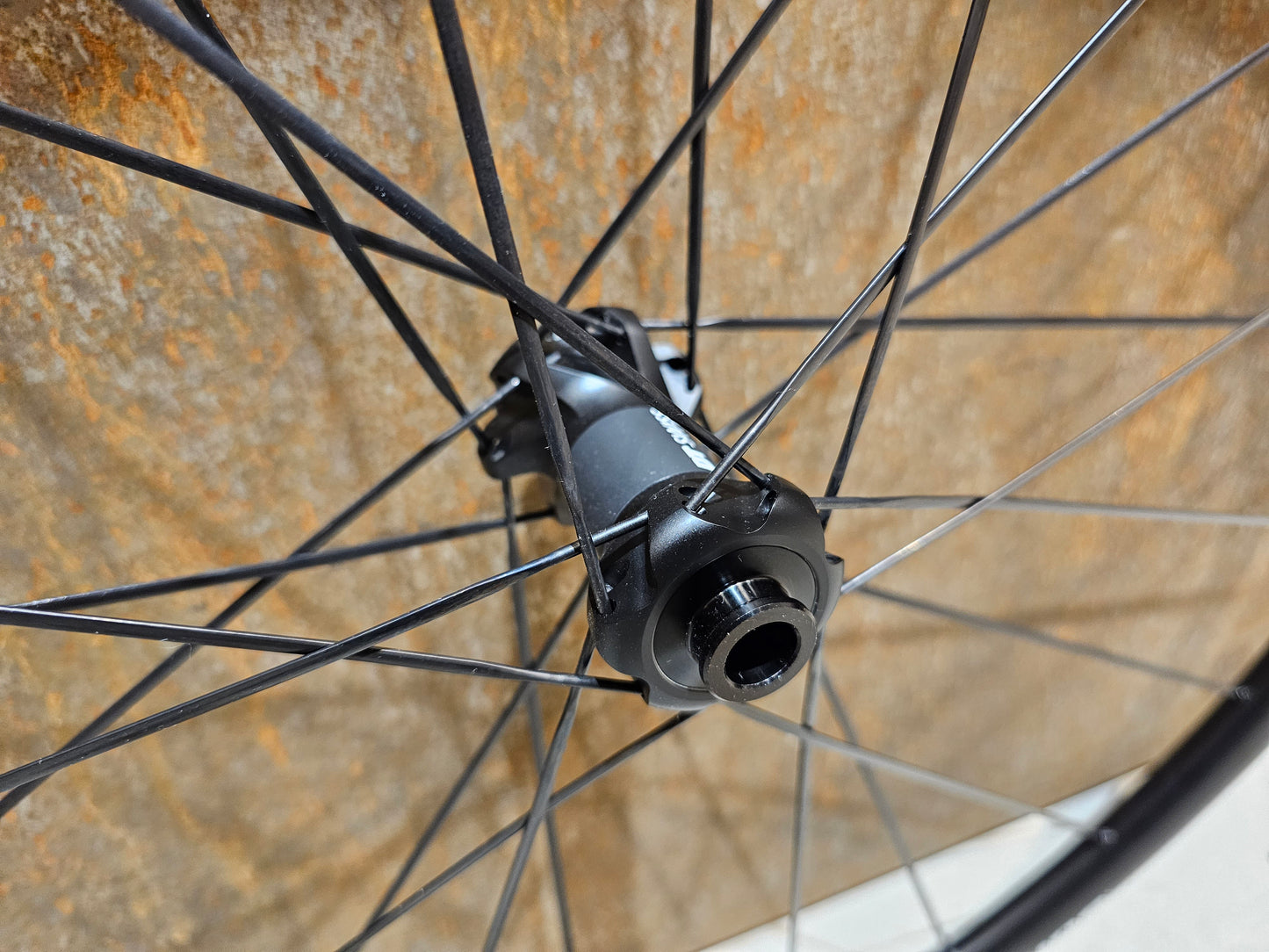 DT SWISS E1800 SPLINE 23 LAUFRADSATZ DISC