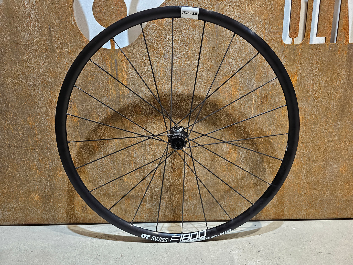 DT SWISS E1800 SPLINE 23 LAUFRADSATZ DISC