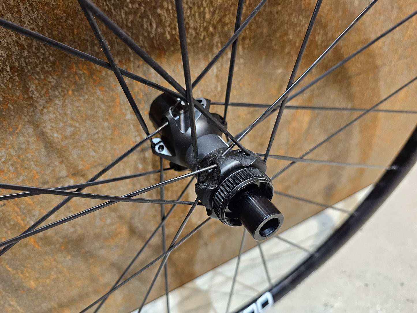 DT SWISS E1800 SPLINE 23 LAUFRADSATZ DISC