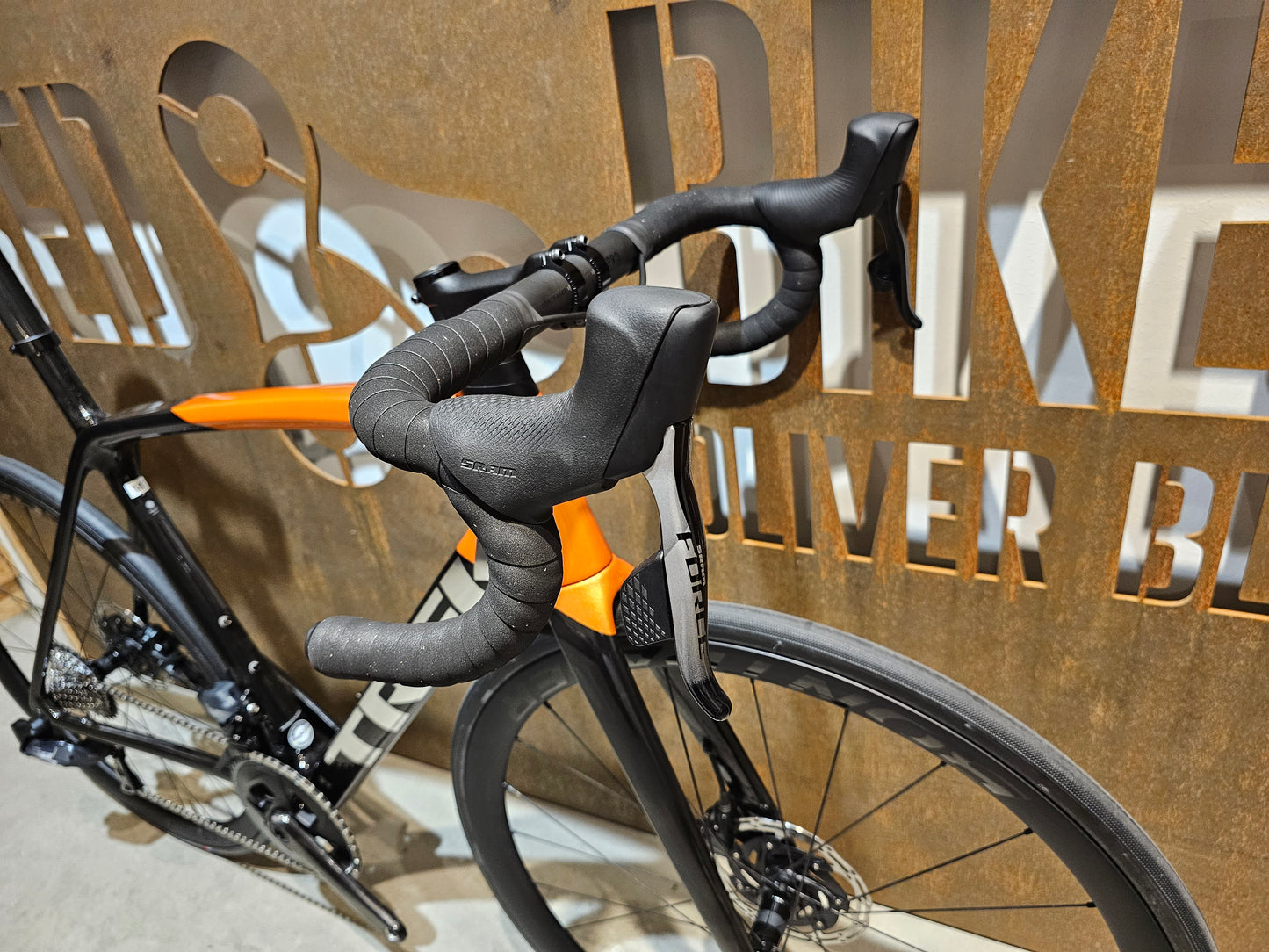 TREK EMONDA SL 7 DISC AXS / 56CM