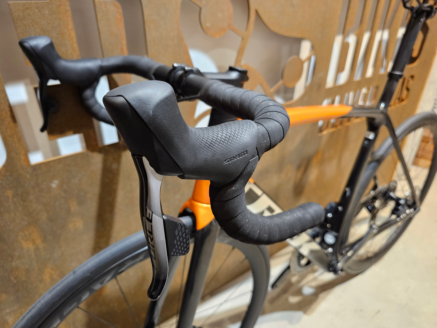 TREK EMONDA SL 7 DISC AXS / 56CM