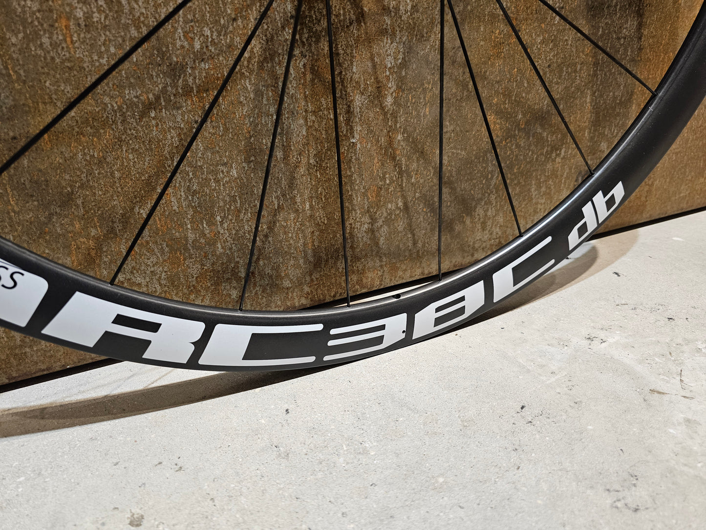 DT SWISS RC 38 DB LAUFRADSATZ DISC