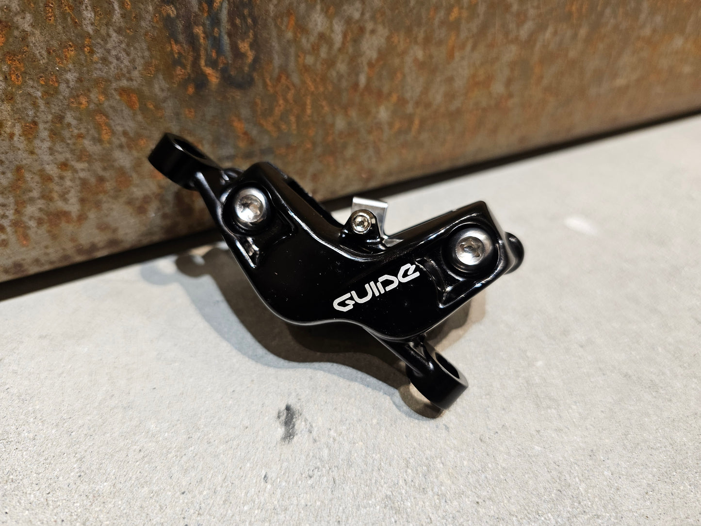 SRAM GUIDE RSC SCHEIBENBREMSSATTEL 4 KOLBEN 11.5018.008.033
