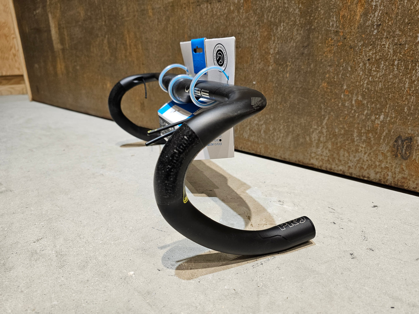 PRO VIBE SUPERLIGHT AERO LENKER 380 / 400 / 420MM