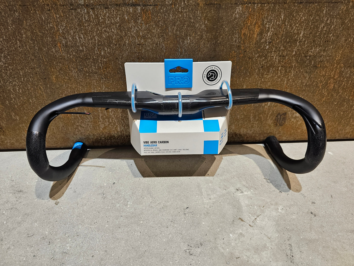 PRO VIBE AERO CARBON LENKER 400MM