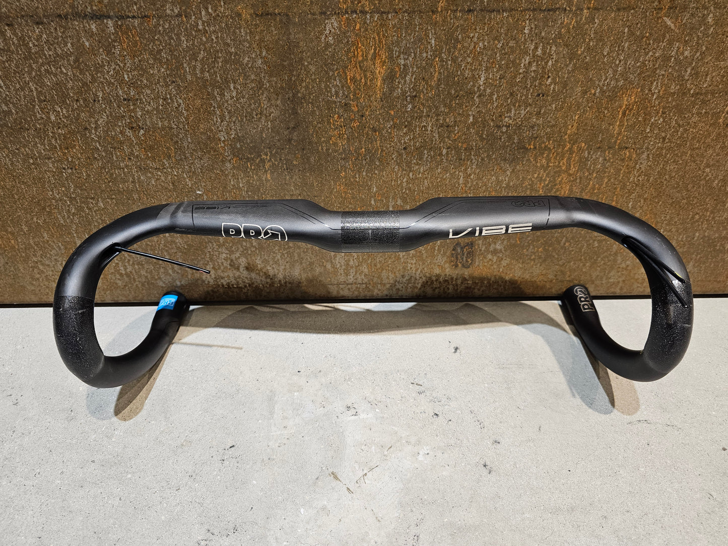 PRO VIBE SUPERLIGHT AERO LENKER 380 / 400MM B-WARE