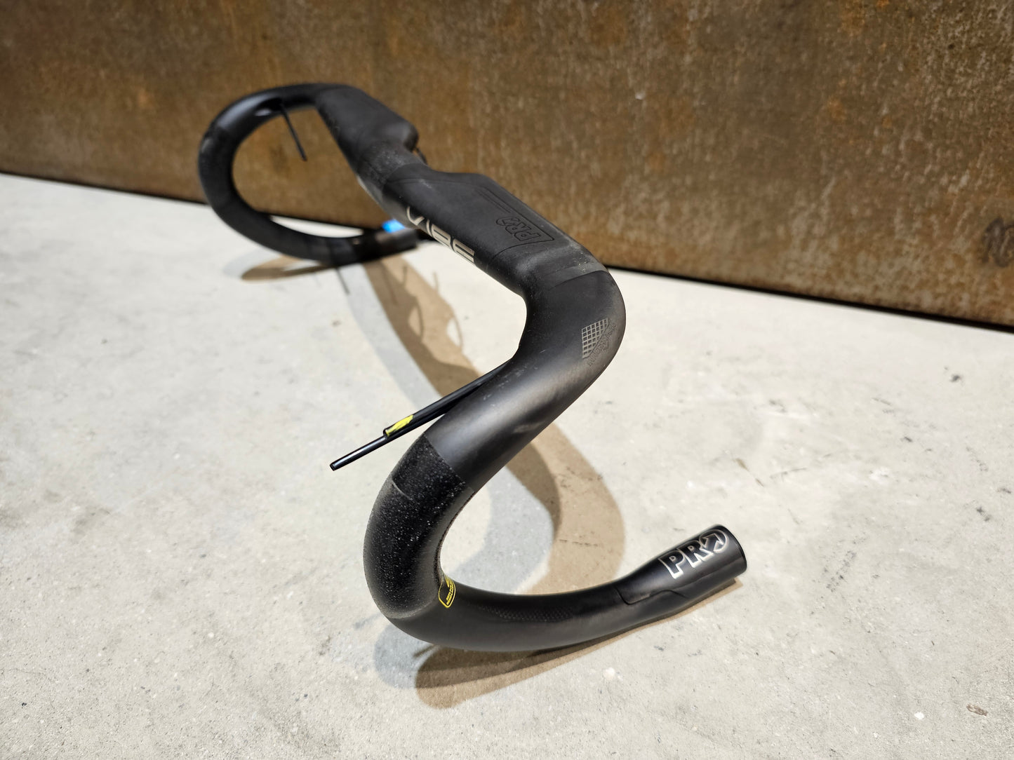 PRO VIBE SUPERLIGHT AERO LENKER 380 / 400MM B-WARE