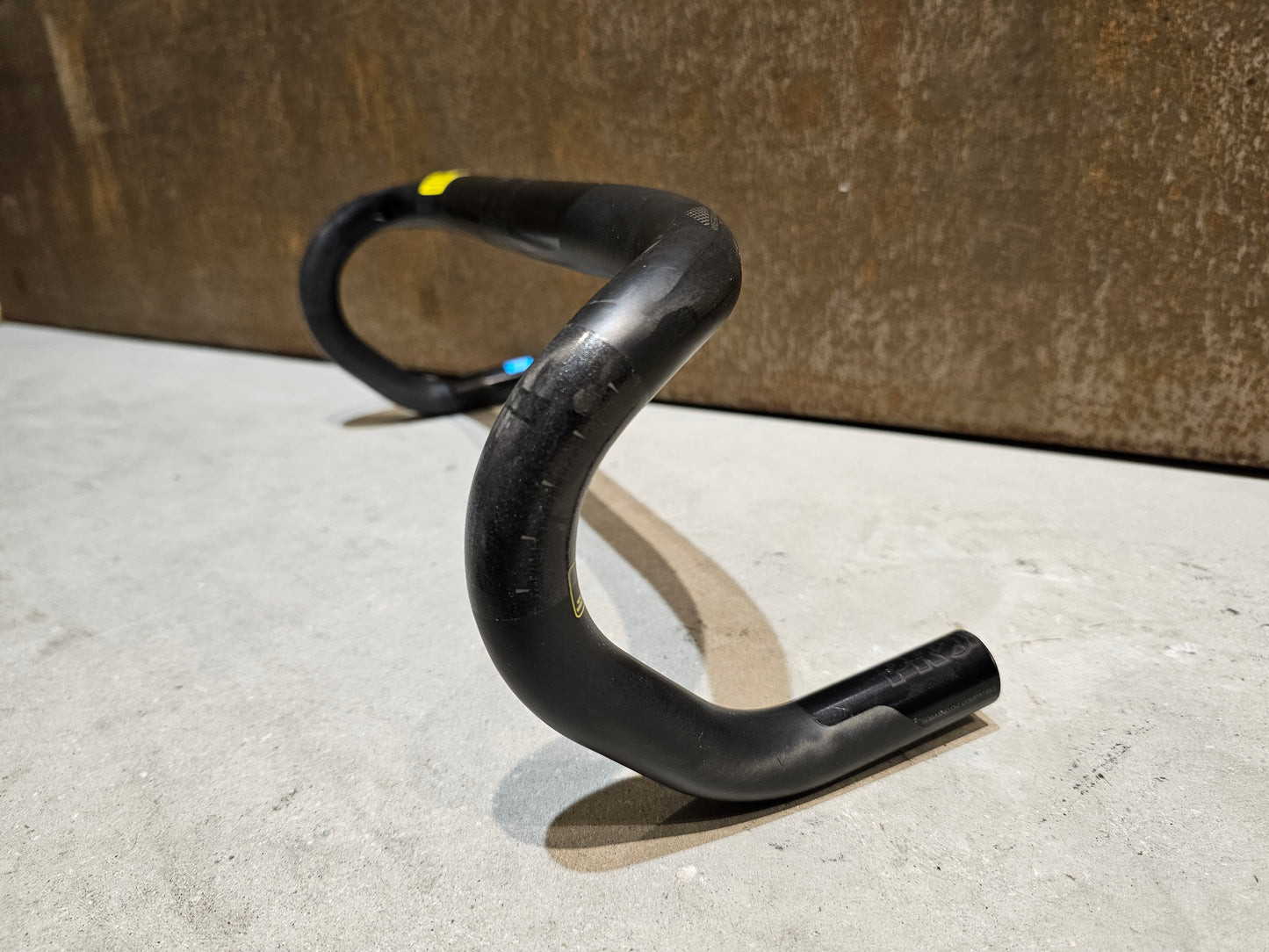 PRO VIBE CARBON ANATOMIC LENKER 420MM B-WARE