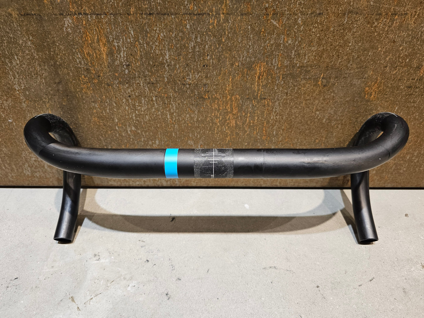 PRO VIBE CARBON COMPACT LENKER BLUE LABEL 420MM B-WARE
