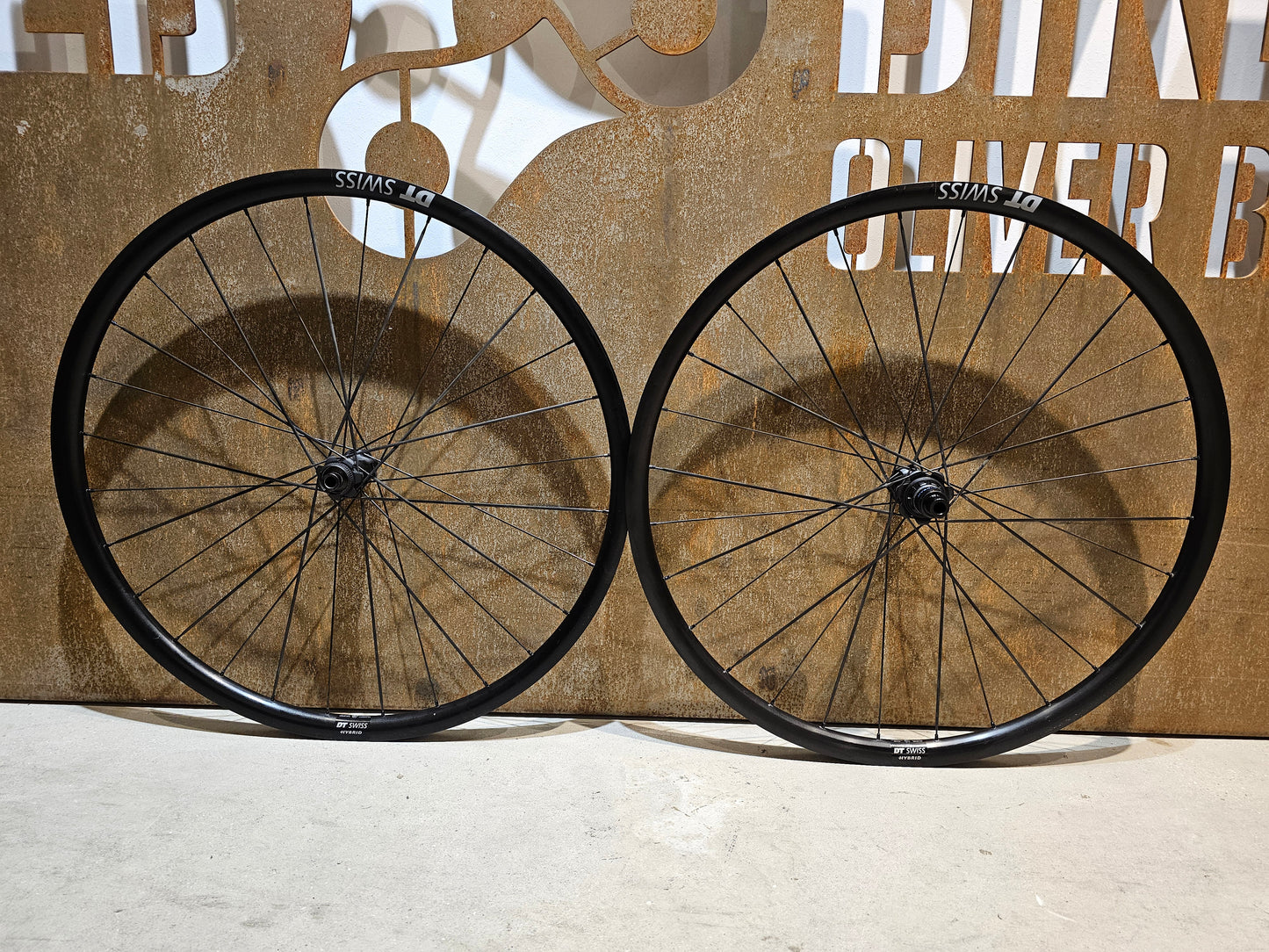 DT SWISS HG1800 SPLINE 100 / 148x12 LAUFRADSATZ DISC BOOST