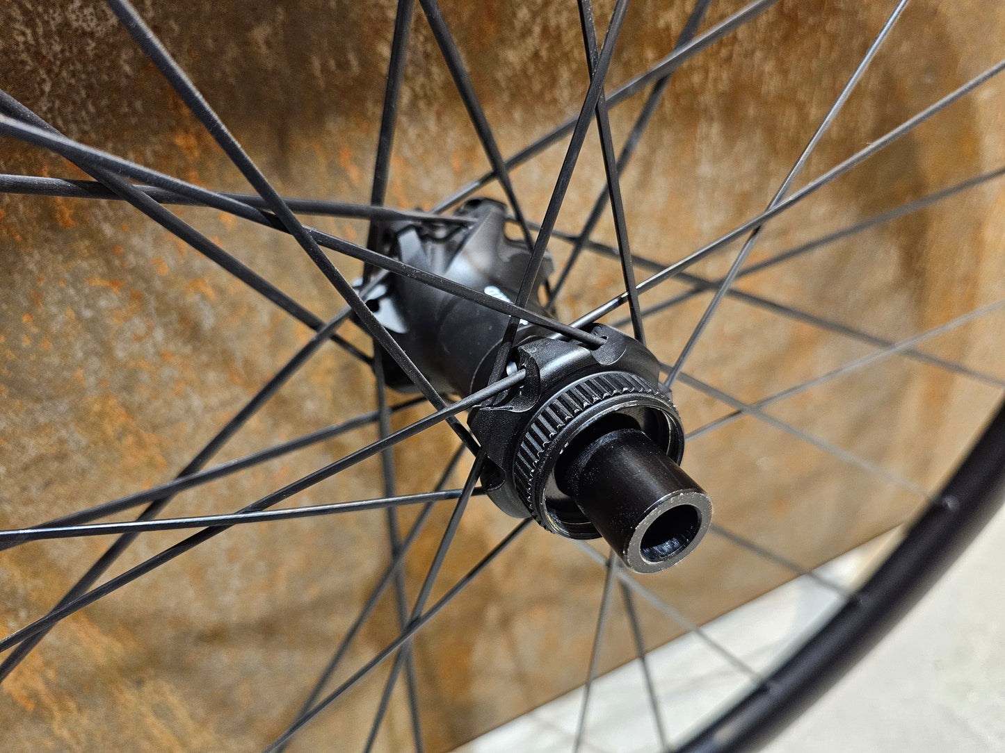 DT SWISS HG1800 SPLINE 100 / 148x12 LAUFRADSATZ DISC BOOST