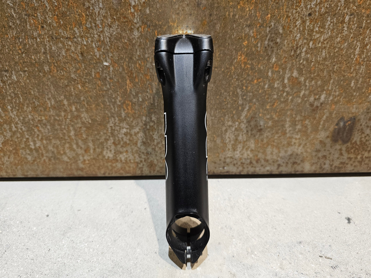 PRO VIBE DI2 VORBAU WHITE LABEL 31,8MM 1 1/8 / -10° / 89 - 136MM GEBRAUCHT