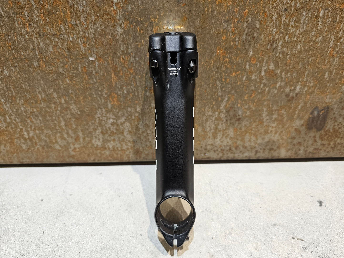 PRO VIBE DI2 VORBAU WHITE LABEL 31,8MM 1 1/8 / -10° / 89 - 136MM GEBRAUCHT