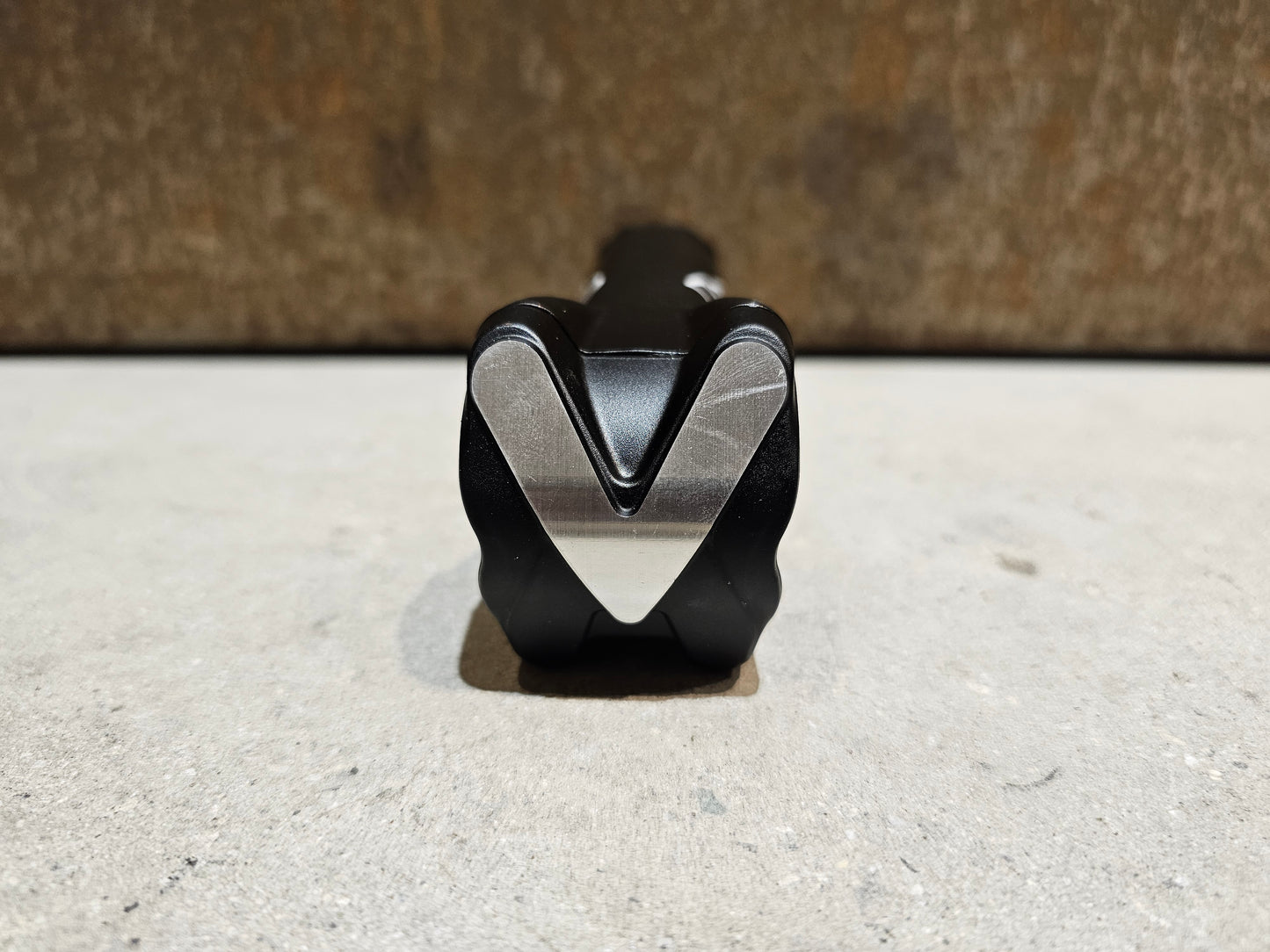 PRO VIBE DI2 VORBAU WHITE LABEL 31,8MM 1 1/8 / -17° / 130MM B-WARE