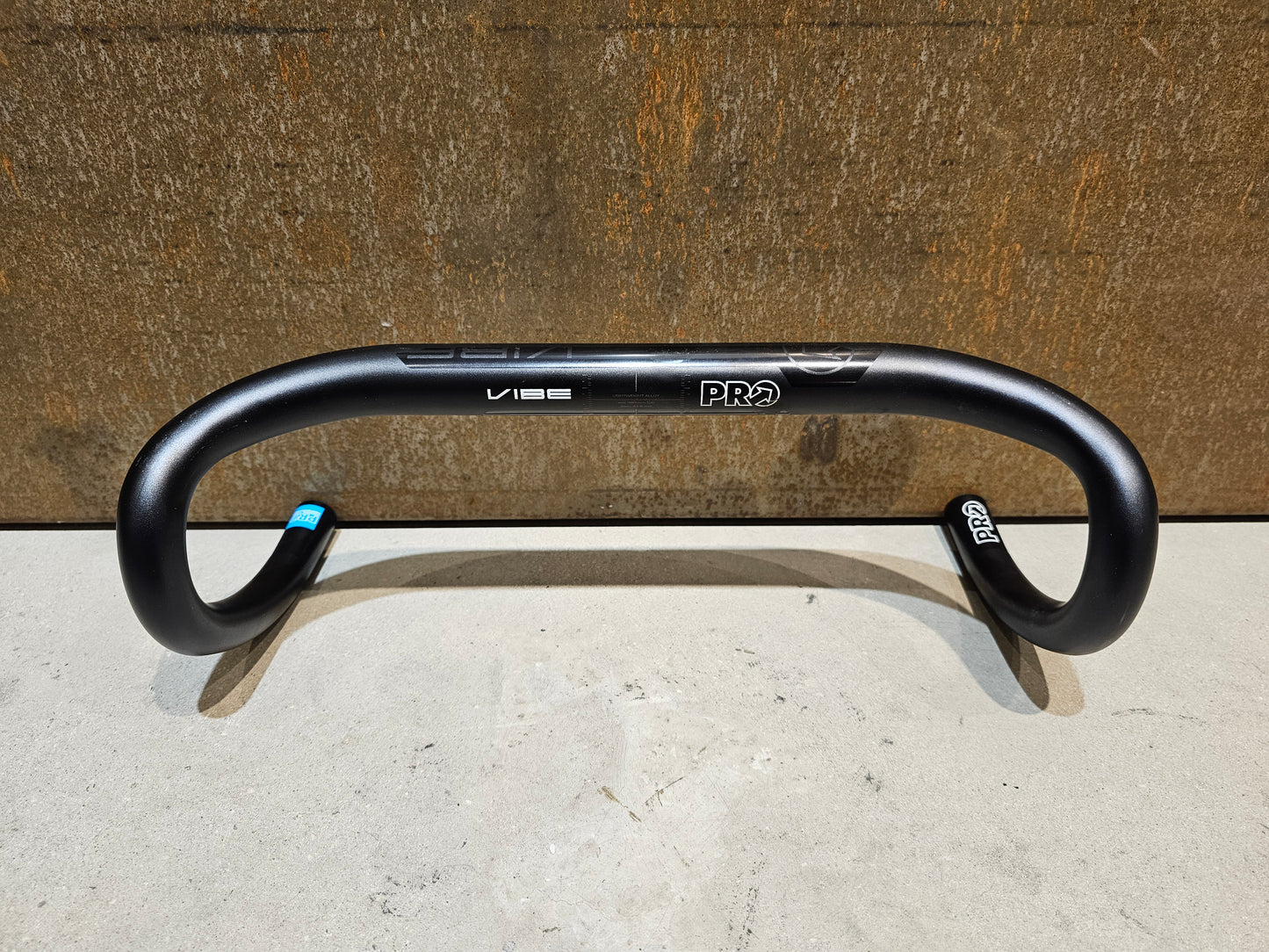 PRO VIBE ALU COMPACT LENKER 380 / 420MM B-WARE
