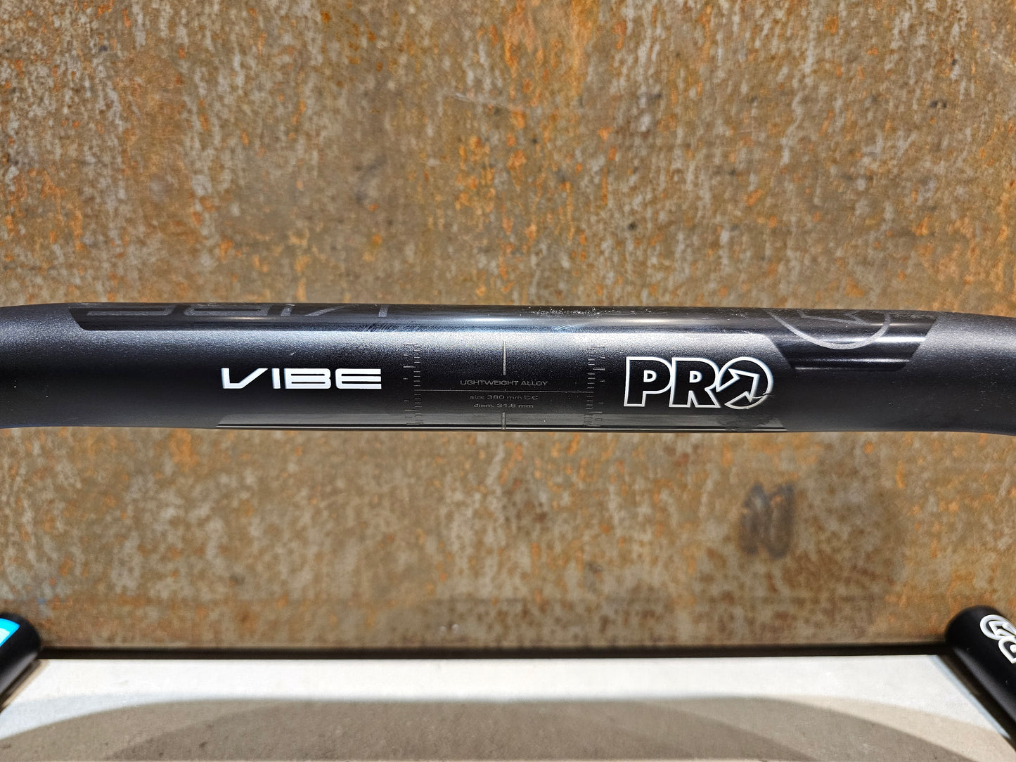 PRO VIBE ALU COMPACT LENKER 380 / 420MM B-WARE