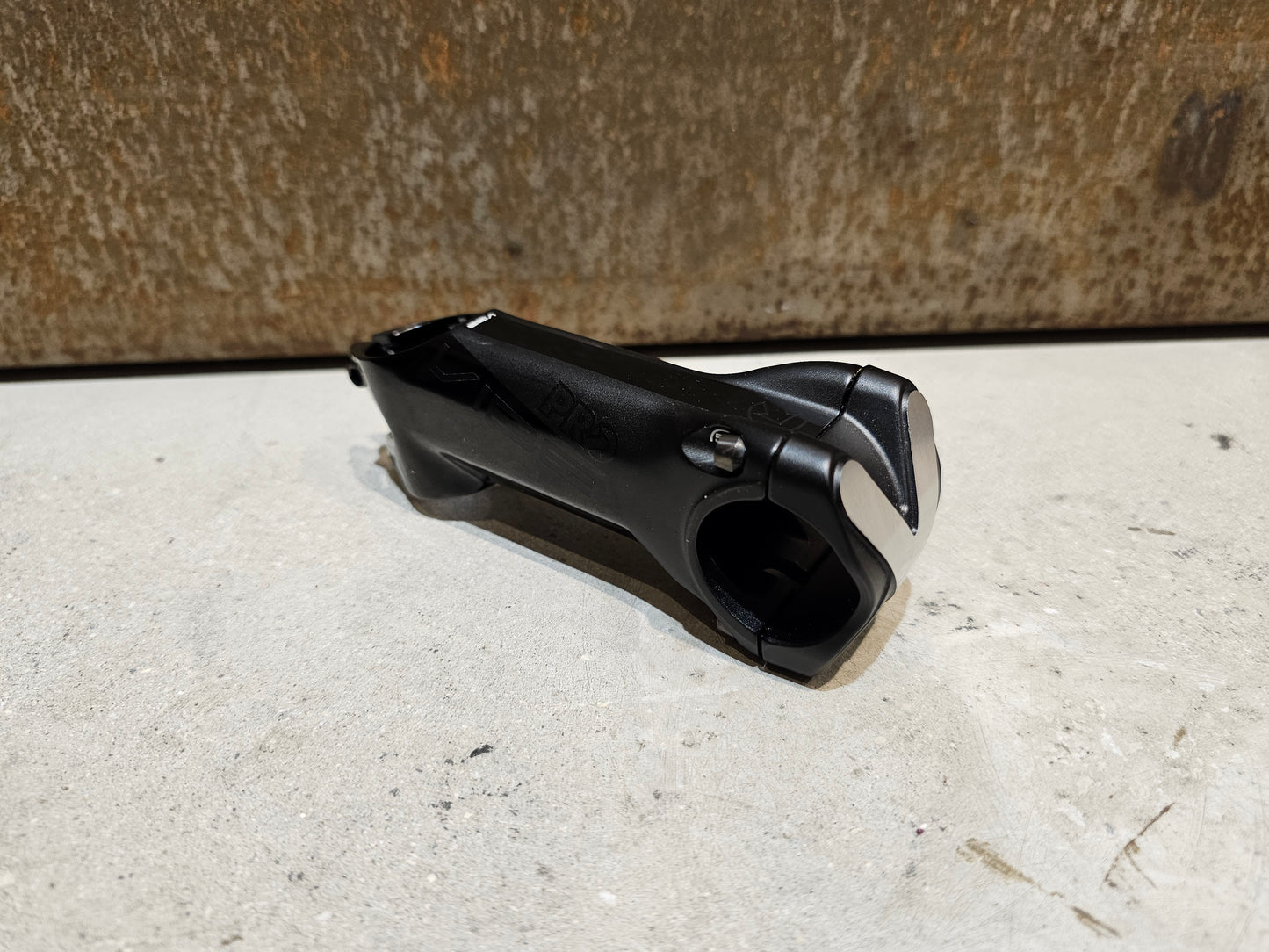 PRO VIBE DI2 VORBAU 31,8MM 1 1/8 / -17° / 90 - 130MM B-WARE