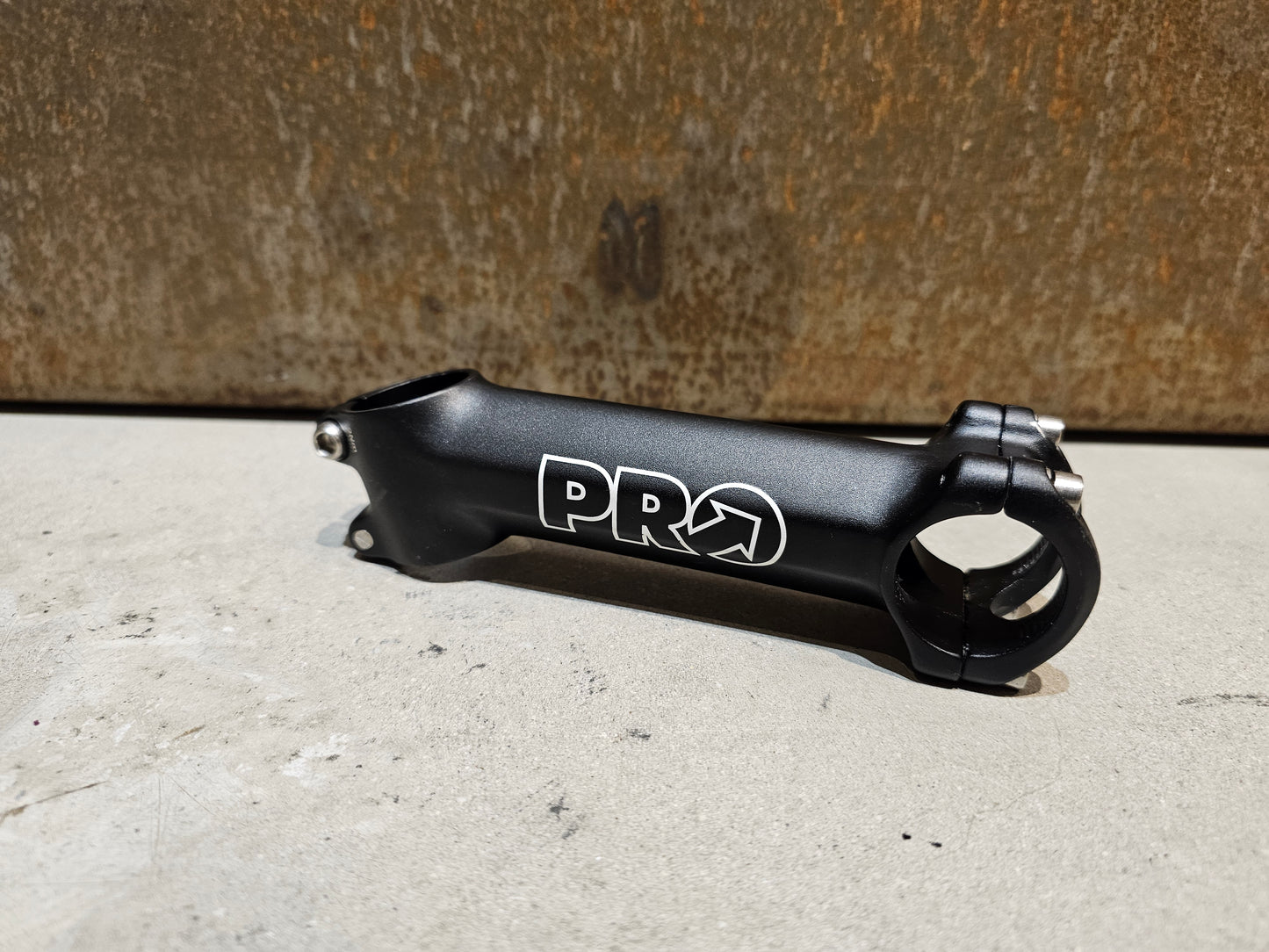 PRO ALU VORBAU WHITE LABEL 31,8MM 1 1/8 / -17° / 110 - 130MM