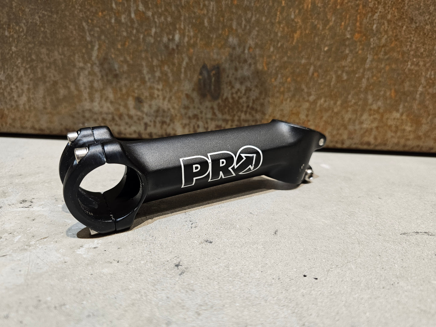 PRO ALU VORBAU WHITE LABEL 31,8MM 1 1/8 / -17° / 110 - 130MM