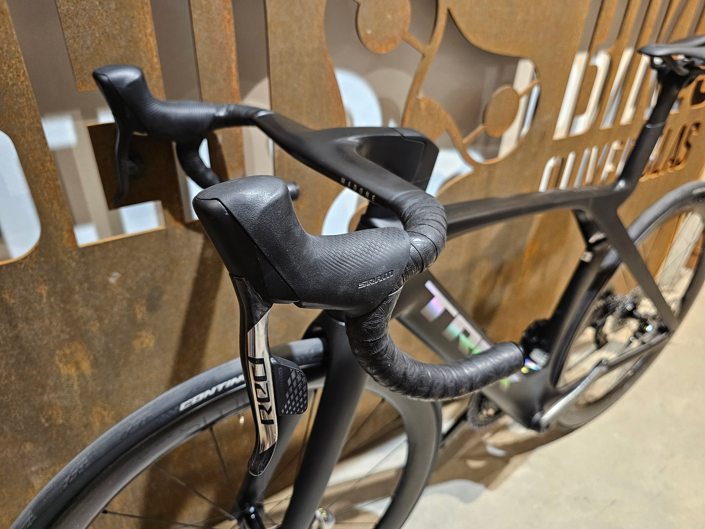 TREK MADONE SLR 9 ETAP GEN 7 / POWERMETER / 54CM