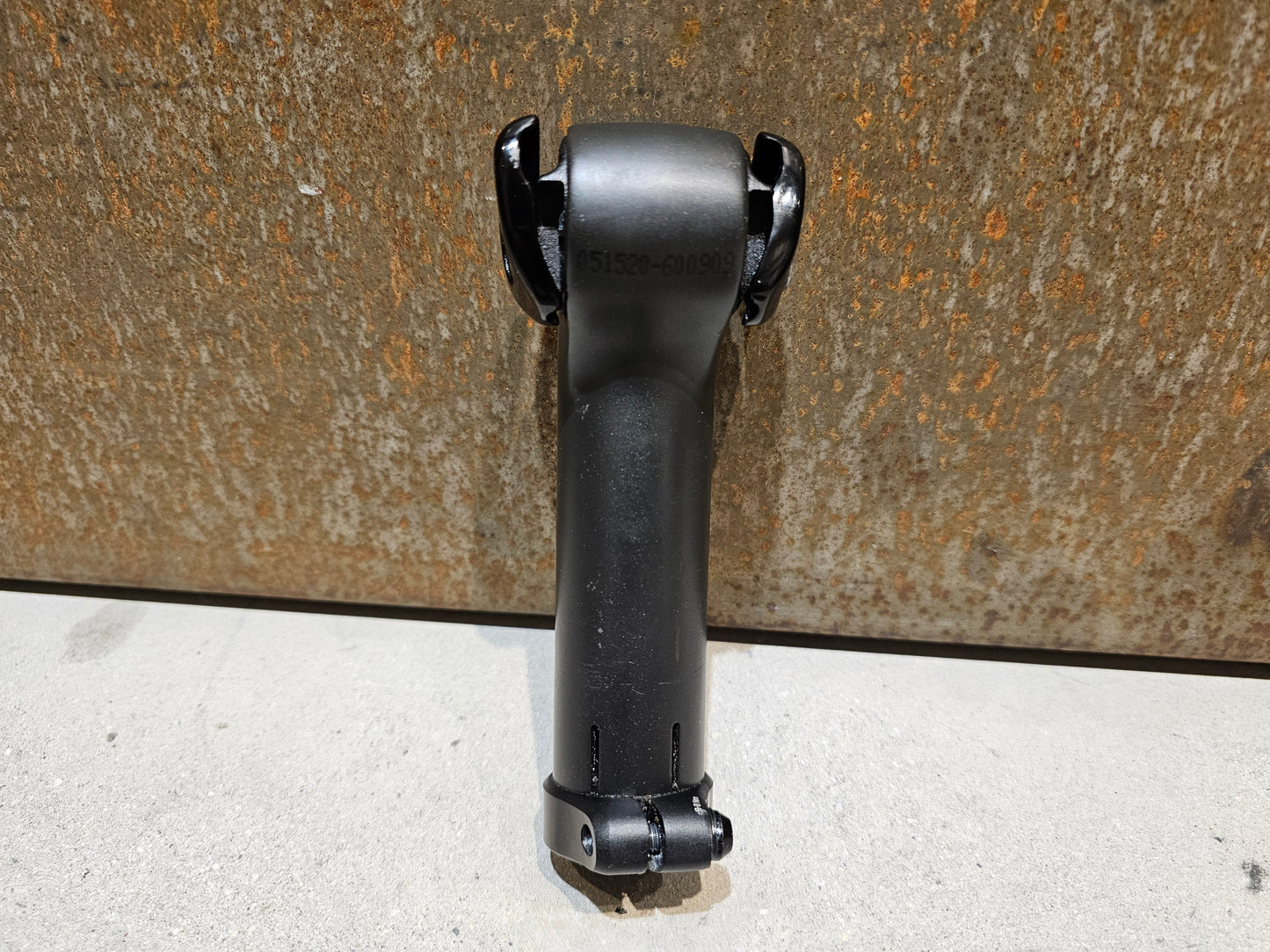 TREK SEAT MAST CARBON SATTELSTÜTZE 135MM / 20SB