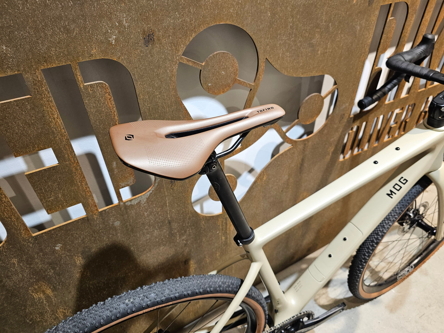 ENVE MOG CARBON / 54CM
