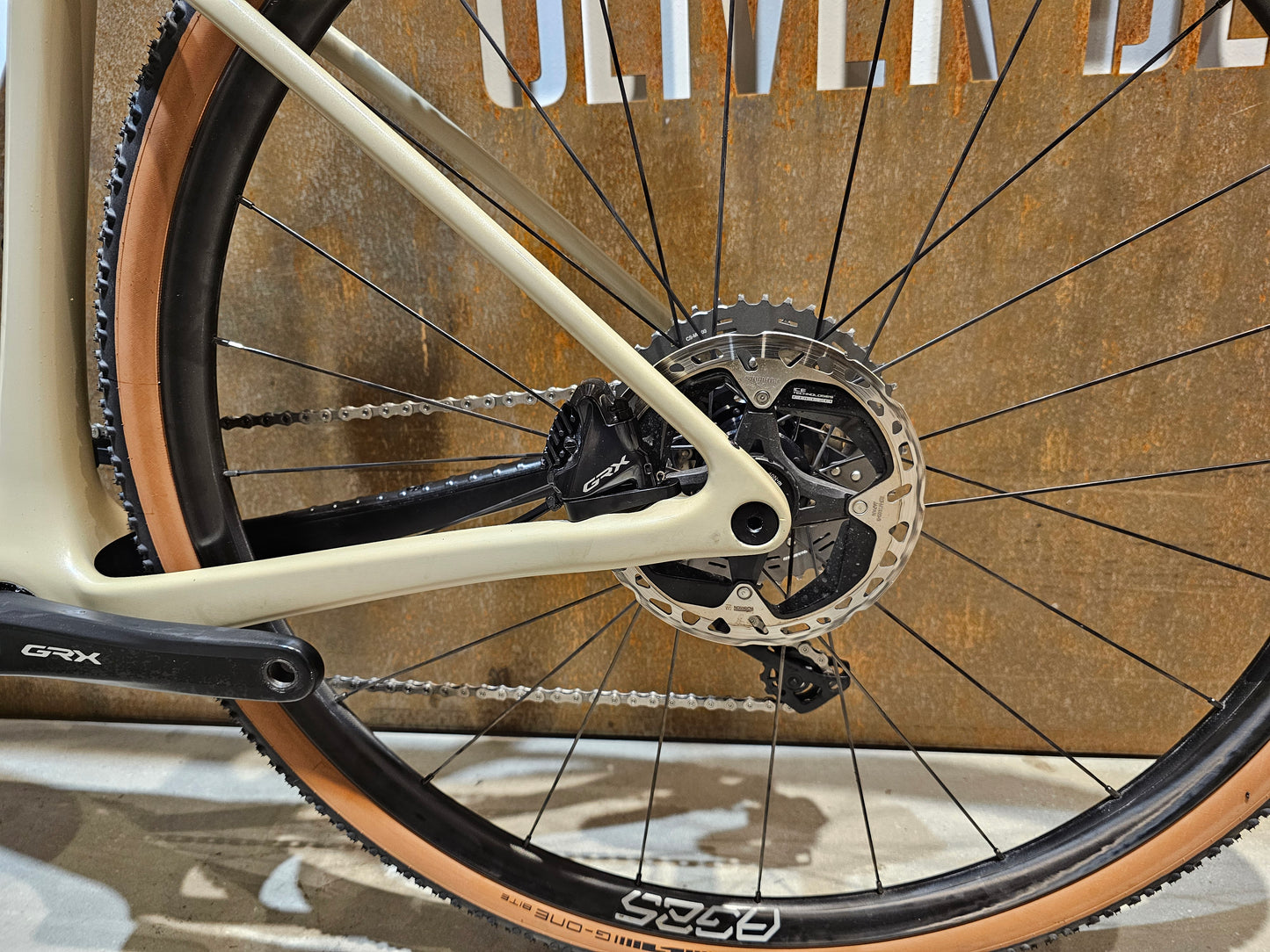 ENVE MOG CARBON / 54CM
