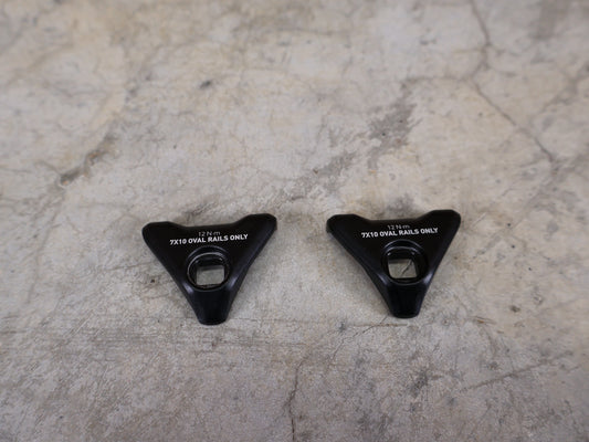 ROCKSHOX REVERB AXS KLEMMKIT – 10 MM OVAL RAILS / A1 2020 & XPLR A1 2022 (11.6818.054.002)