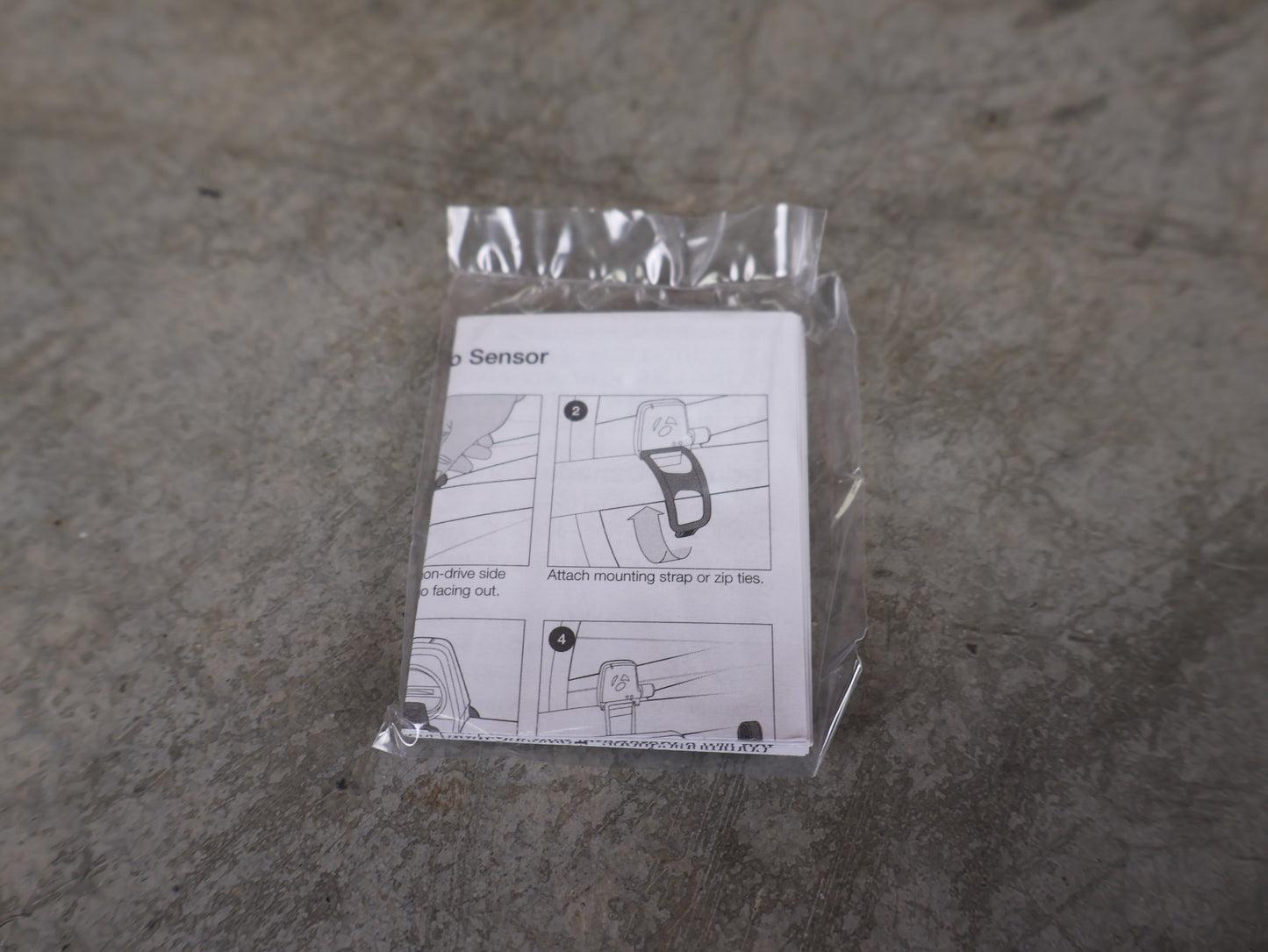 BONTRAGER INTERCHANGE DIGITAL COMBO SENSOR / ANT+ – BLUETOOTH® SMART – SPEED & CADENCE