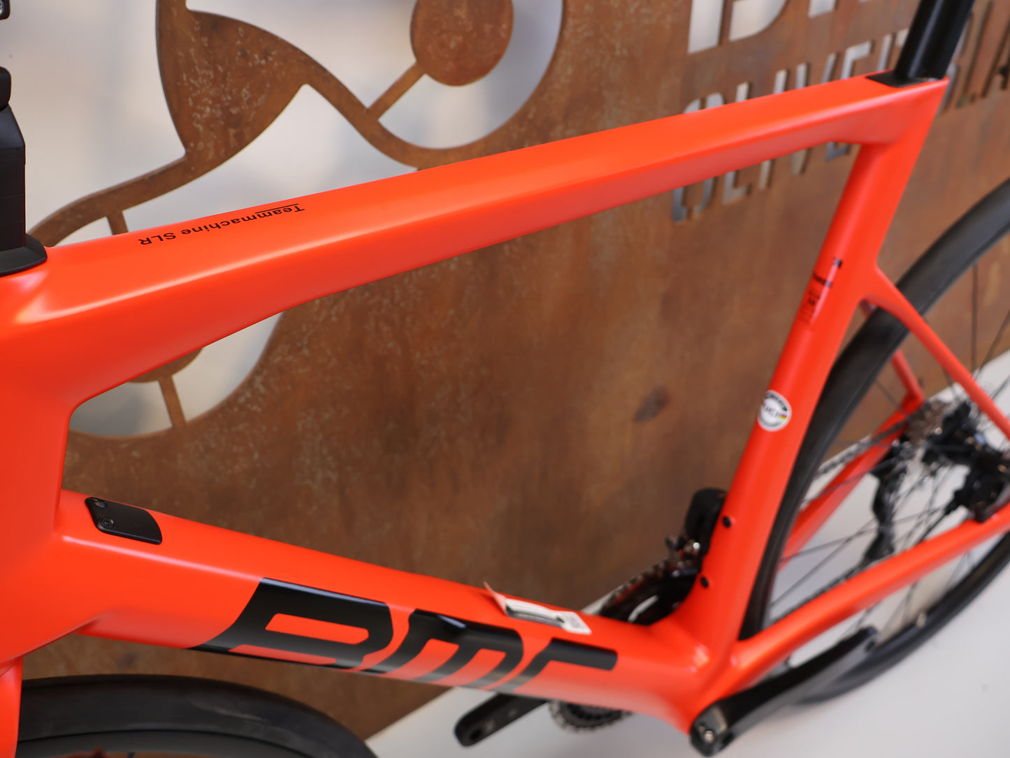 BMC TEAMMACHINE SLR THREE / 8.46 KG / SHIMANO 105 DI2 / 58CM