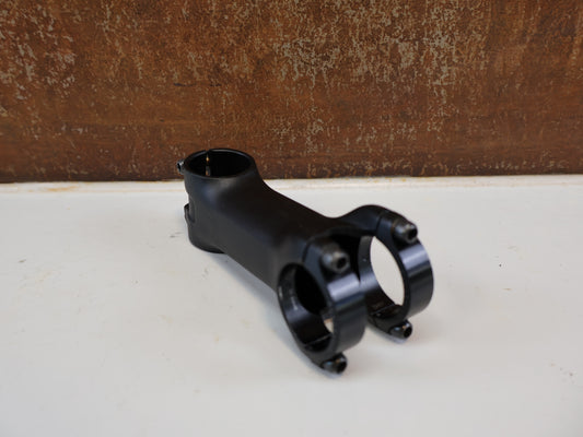 BONTRAGER PRO BLENDR VORBAU / 100 MM / 7° WINKEL / 31,8 MM LENKER