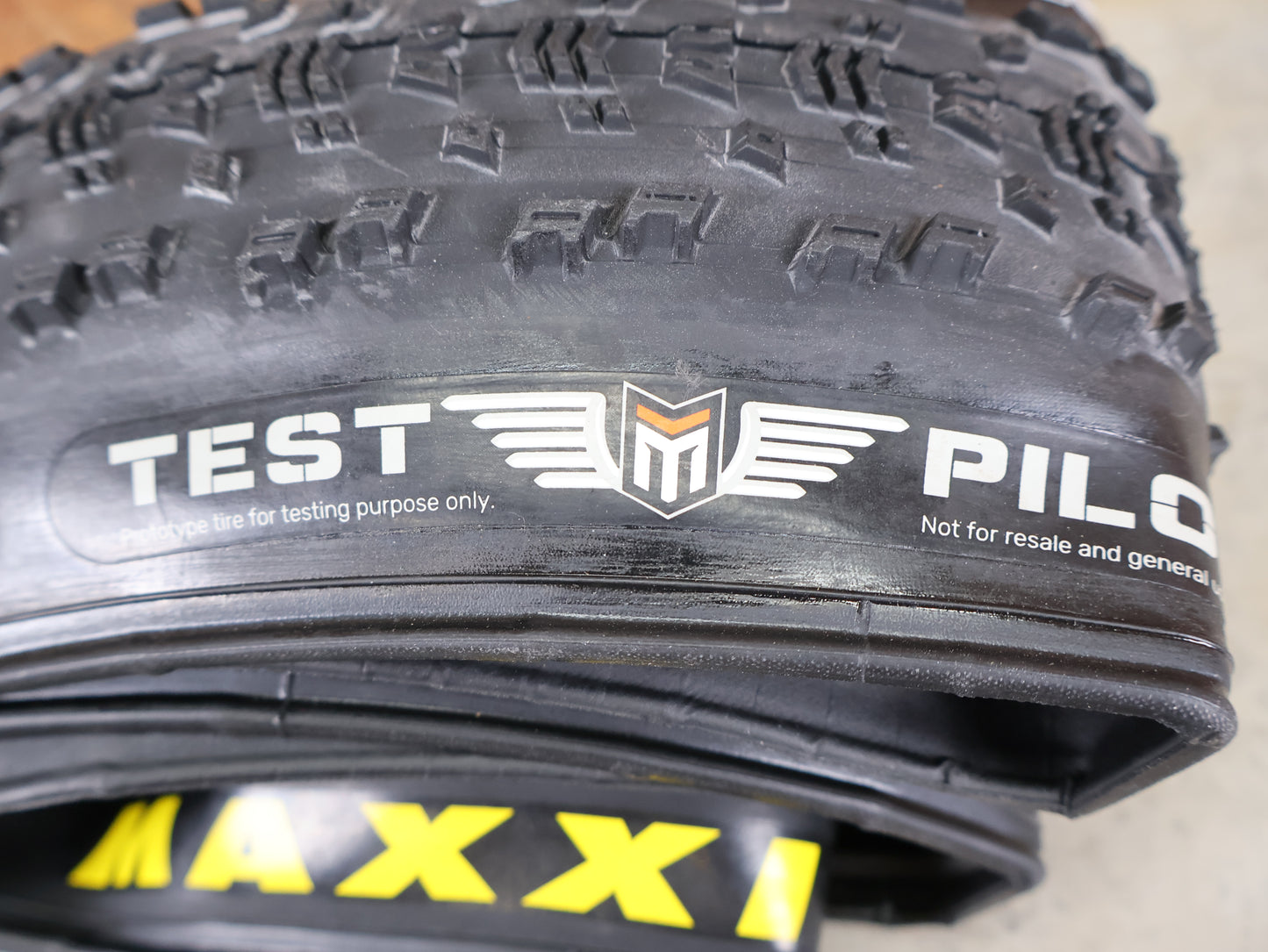MAXXIS ASPEN TEAMSPEC ONE70 WT TR 29X2.40 – TEST PILOT / SAMMLERSTÜCK