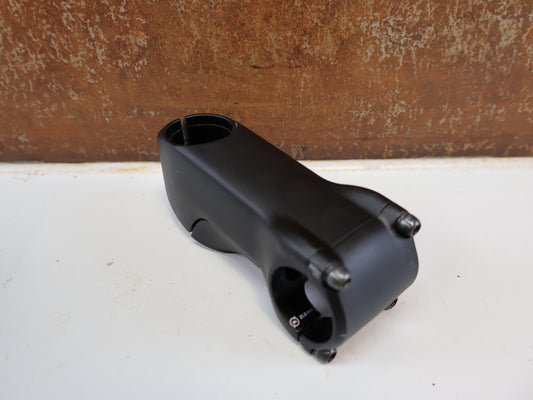 TREK RCS PRO BLENDR VORBAU / -7° X 90 MM / 31.8 MM / INTEGRATED / 185 G