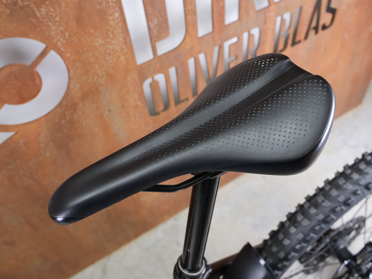 TREK SLASH+ 9.7 SLX/XT – TQ HPR50 580WH / FOX 170MM – MERCURY – GRÖSSE M