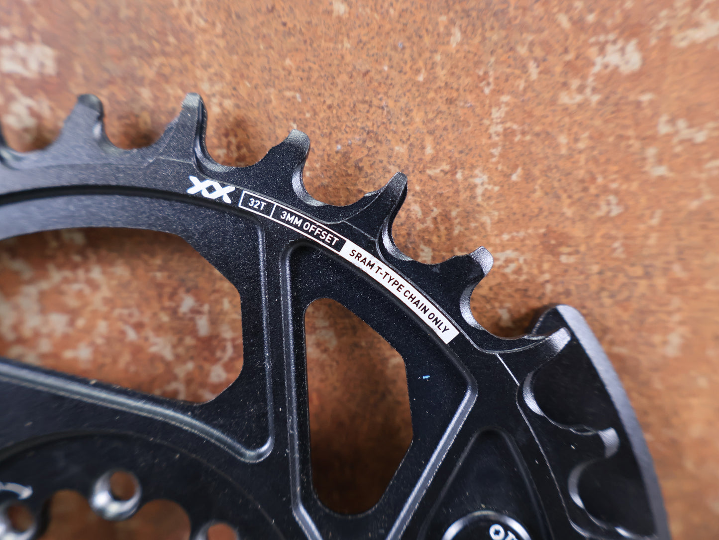 SRAM XX EAGLE TRANSMISSION KETTENBLATT / 32Z / 8-LOCH / 3MM OFFSET / INKL. BASHGUARDS