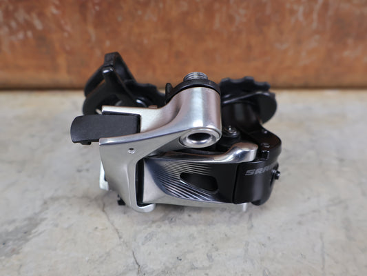 SRAM RED ETAP SCHALTWERK / 11-FACH / KURZER KÄFIG / MAX. 28Z / CARBON